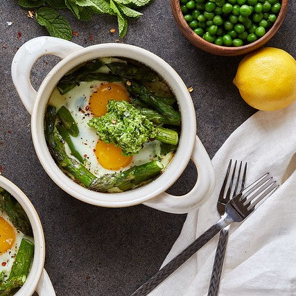Baked Eggs with Asparagus and Lemony Pea Pesto - Image 3